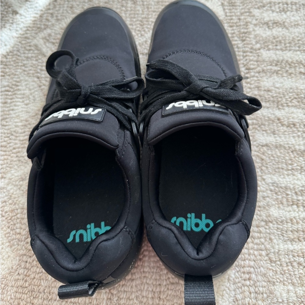 Snibbs slip resistant shoes